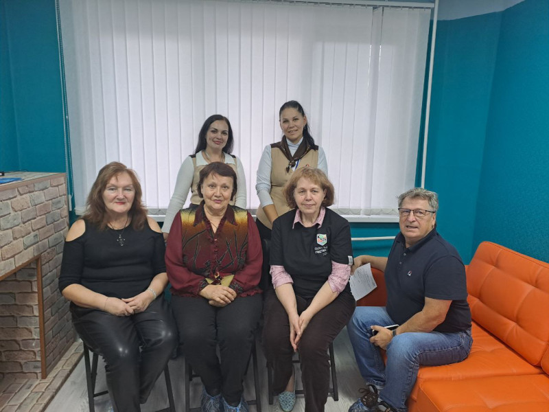 Встреча сотрудников МФЦ с жителями ТОС №4: повышение уровня информированности