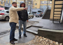 Иван Корниенко провел выездной прием жителей территории избирательного округа №29