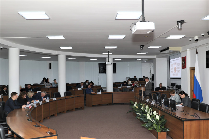 Депутаты рассмотрели бюджет города на 2026 год в рамках деятельности постоянной комиссии по местному самоуправлению