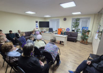 Жители ТОС поселка Светлоярский и 7-го микрорайона встретились с директором НП «Центр правовой и налоговой помощи»