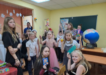 Праздник «Новый год у ворот» собрал детей ТОС №4