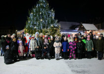 PBx-uGCOcjpIffdgpkoeqEcl_yQzXxnhJc0N_ul-FfKwViXcNenF1kDdoNOV0yMJZyYxMIyF3QIGTukrAHqkDOrH