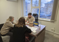 Иван Корниенко провел еженедельный прием жителей территории избирательного округа №29