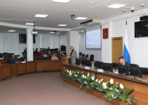 Депутаты обсудили вопросы развития предпринимательства,  внешних связей и управления муниципальным имуществом