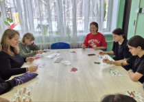 ТОС № 5 подарил детям центра «Улыбка» радость и тепло