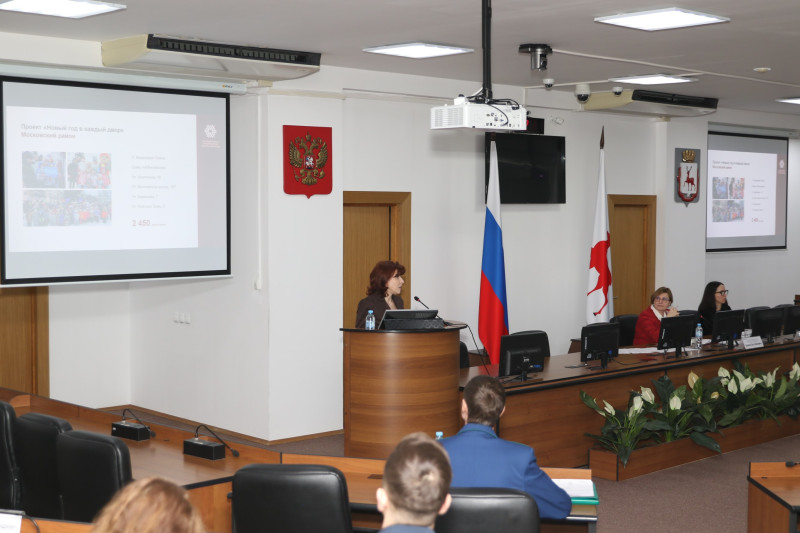 «Благодаря дворовым праздникам люди больше общаются, поддерживают соседские связи,  возрождая традиции добрососедства», - Ольга Балакина