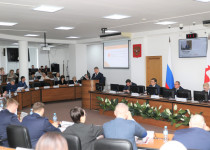 «Первая в этом году корректировка консолидированного бюджета сохраняет  баланс развития города и выполнения социальных обязательств», - Евгений Чинцов