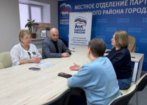 Владимир Поддымников-Гордеев провел тематический прием граждан по вопросам здравоохранения