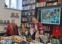 Праздничное чаепитие по-купечески в библиотеке им. В. Маяковского