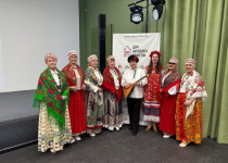 Творческий коллектив ТОС №10 «Мончегорский» принял участие в городском фестивале в Доме народного единства