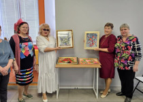 Праздничное мероприятие «Для милых дам» прошло в ТОС №10 «Мончегорский»