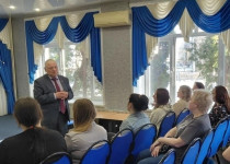 Владимир Тарасов отчитался перед жителями Автозаводского района об итогах своей депутатской деятельности