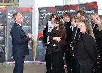 «Наша цель – донести до молодежи историческую правду, дать верные ориентиры, привить ребятам любовь к родному краю, вызвать в них чувство гордости за свою страну» - Евгений Чинцов