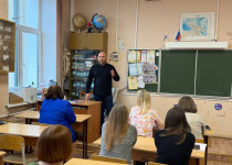 Владимир Поддымников-Гордеев отчитался о своей депутатской деятельности