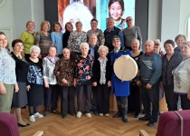 «Вкус снега и ягод»: жителям ТОС №6 показали самобытность народов Крайнего Севера