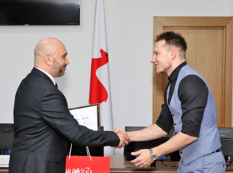 «Мы начинаем новую традицию: отмечать самых талантливых спортсменов нашего города», - Евгений Чинцов