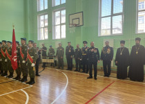 Евгений Чинцов принял участие в памятном митинге, приуроченном ко Дню Победы, в Православной гимназии во имя святого благоверного князя Александра Невского