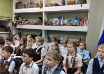 История, которая оживает: школьники на экскурсии в патриотическом центре