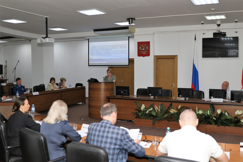 «Комиссия продолжает планомерную работу над актуализацией  нормативных документов «большого Нижнего Новгорода», - Алексей Запоев