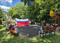 Мероприятия к Дню России прошли в ТОС Автозаводского района