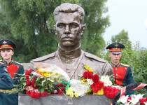 Евгений Чинцов принял участие в открытии памятника  Герою Советского Союза Александру Молеву