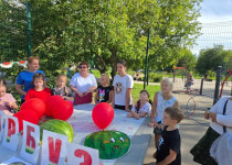 День арбуза в сквере на Мончегорской