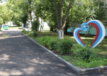 08