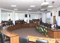 Работу по благоустройству и содержанию двух городских парков оценили депутаты  на заседании постоянной комиссии Думы по экологии