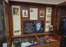 При поддержке Николая Сатаева в школе № 41 открылась экспозиция, посвященная Герою Советского Союза Владимиру Анатольевичу Кучеренко